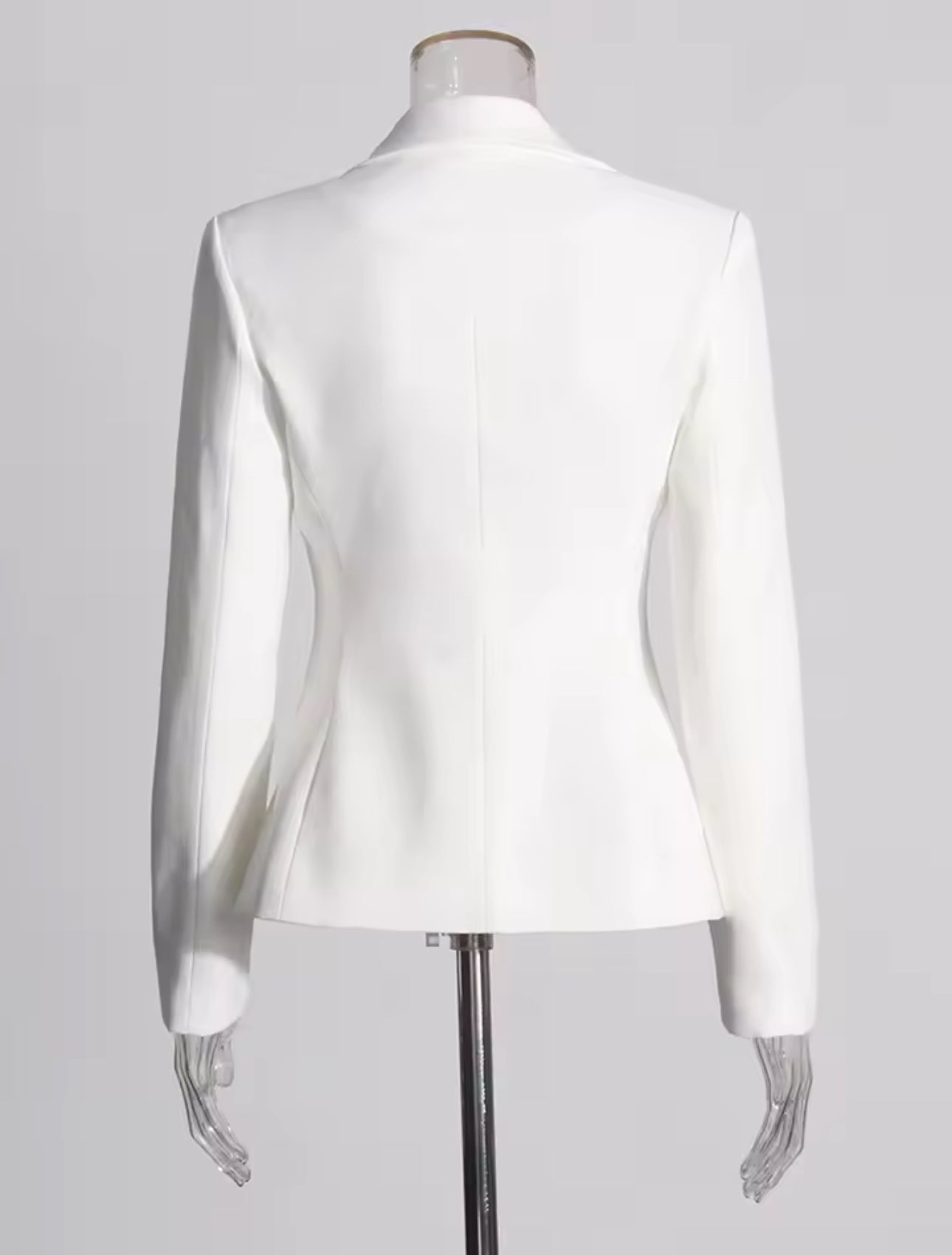 LUXURY CO. | WINTER WHITE ROSE ACCENT BLAZER & PANT SET