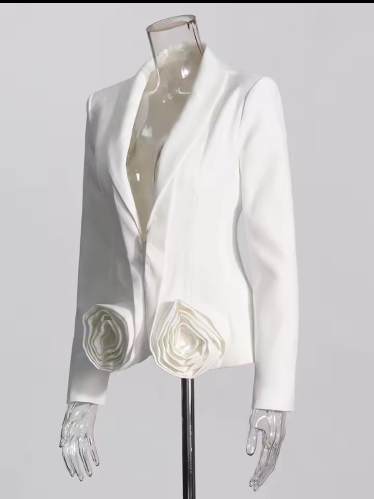 LUXURY CO. | WINTER WHITE ROSE ACCENT BLAZER & PANT SET