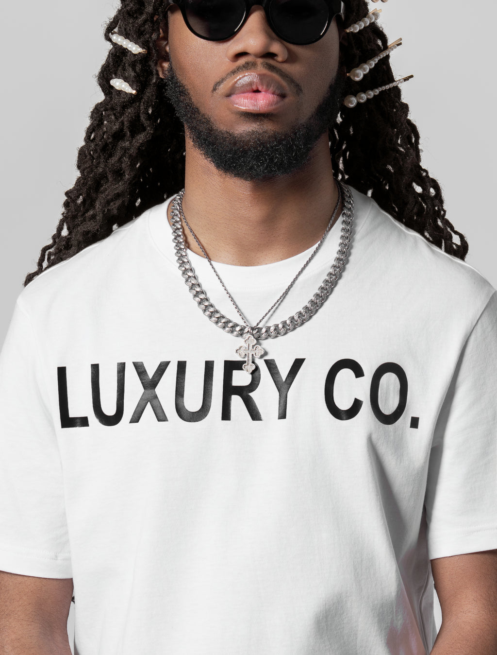 LUXURY CO.| Men’s T-Shirt LUXURY CO. FASHION BRAND